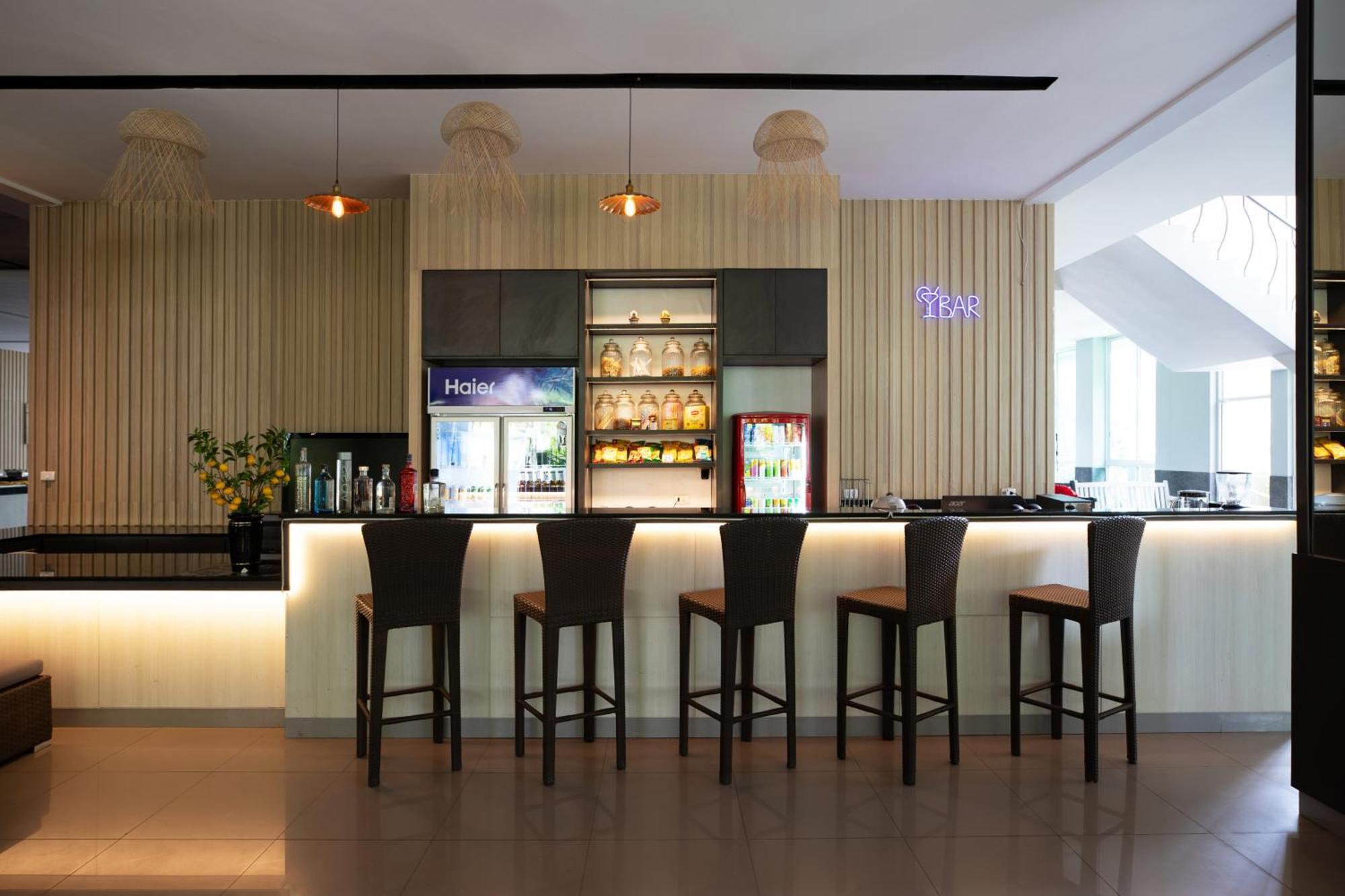 Hotel Casa Del M Phuket - Newly Renovated Patong Exterior foto